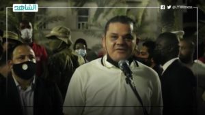 “دبيبة” يخالف قراراته ويخرق حظر التجوال في طرابلس