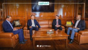 الكوني ورئيس الحكومة الليبية يستعرضان أحداث مركز الهجرة غير الشرعية بطرابلس