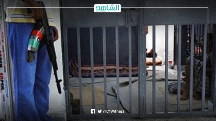 احتجاز مهاجرين مصريين