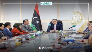 دبيبة يسخر من مدير مركز مكافحة الأمراض: “هذا اللي يطلع شائعات كورونا”