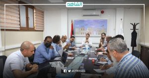 رئيس مفوضية الانتخابات يبحث تطوير منظومة تسجيل الناخبين في ليبيا