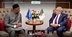 “باتيلي” يبحث في الجزائر تسريع مسار التسوية السلمية في ليبيا