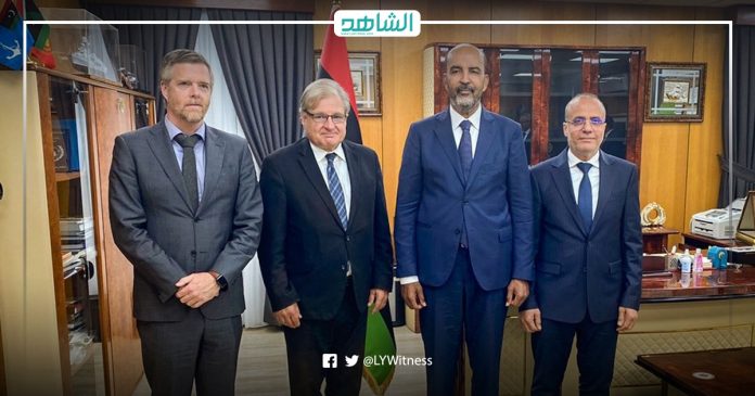 النائبان بالمجلس الرئاسي الليبي موسى الكوني، وعبد الله اللافي، يلتقيان مبعوث الولايات المتحدة الأمريكية وسفيرها لدى ليبيا ريتشارد نورلاند