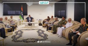 “المنفي” يبحث مع القيادات الأمنية مكافحة الإرهاب وتأمين الحدود الليبية