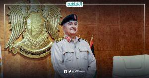 “حفتر” يلتقي وفد من مشايخ وأعيان المنطقة الغربية ببنغازي