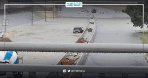 مياه الأمطار تغرق طرابلس وتغلق الطرق.. أين مشروعات دبيبة لـ”عودة الحياة”؟