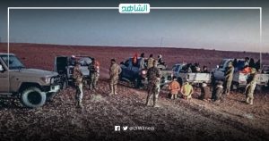 ضبط مهربين و120 مهاجرا غير شرعي وسط الصحراء الليبية