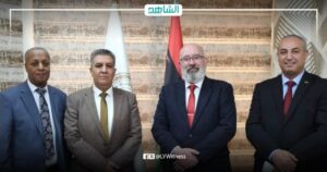 “المقريف” يبحث مع السفير البريطاني دعم تعليم اللغة الإنجليزية لطلاب ليبيا