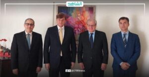 سفيرا إسبانيا والولايات المتحدة يتبادلان وجهات النظر حول الوضع الحالي بليبيا