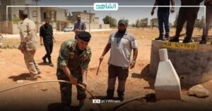 حملة أمنية لإزالة الوصلات غير الشرعية على النهر الصناعي بمدينة بنغازي