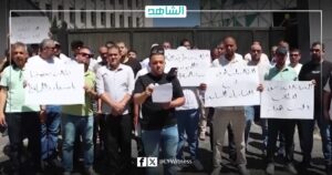 سجال بين المركزي والمالية.. من يتحمل مسؤولية تأخر صرف منح طلبة ليبيا بالخارج؟