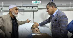 ليبيا.. دبيبة يزور الطرابلسي للاطمئنان على حالته الصحية بعد سقوطه بمهرجان الفروسية