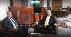 محافظ مصرف ليبيا المركزي يبحث مع مستشار دبيبة مستجدات ملف توحيد الإنفاق