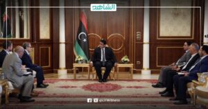 المنفي يبحث مع القائم بالأعمال الأمريكي تطورات المسار السياسي في ليبيا
