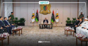 المشير حفتر يستقبل مشايخ الزنتان ويؤكد: الحل بيد الشعب عبر حراكٍ سلمي يحميه الجيش