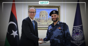 الطرابلسي يبحث مع السفير البريطاني تعزيز التعاون الأمني ومكافحة الهجرة غير الشرعية