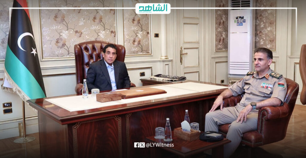 المنفي يبحث مع رئيس أركان حكومة الوحدة سبل توحيد المؤسسة العسكرية
